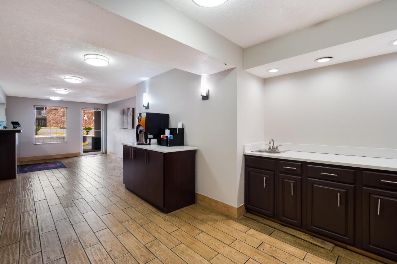 Red Roof Inn Columbia, Sc Airport Екстер'єр фото